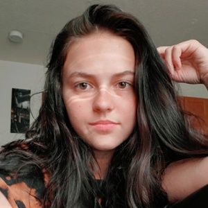 Meet your Posher, Kristin